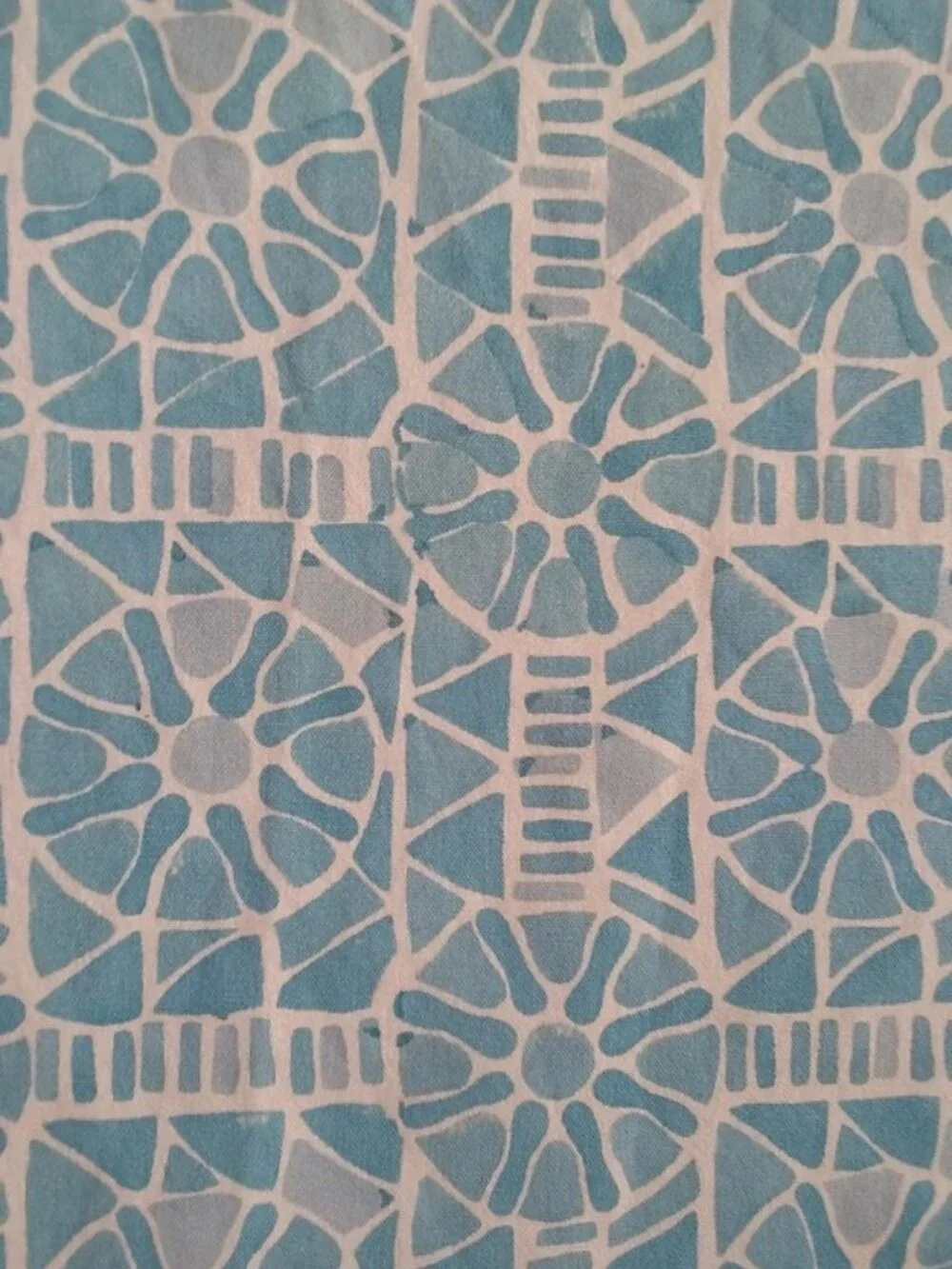 SERENA & LILY Table Runner